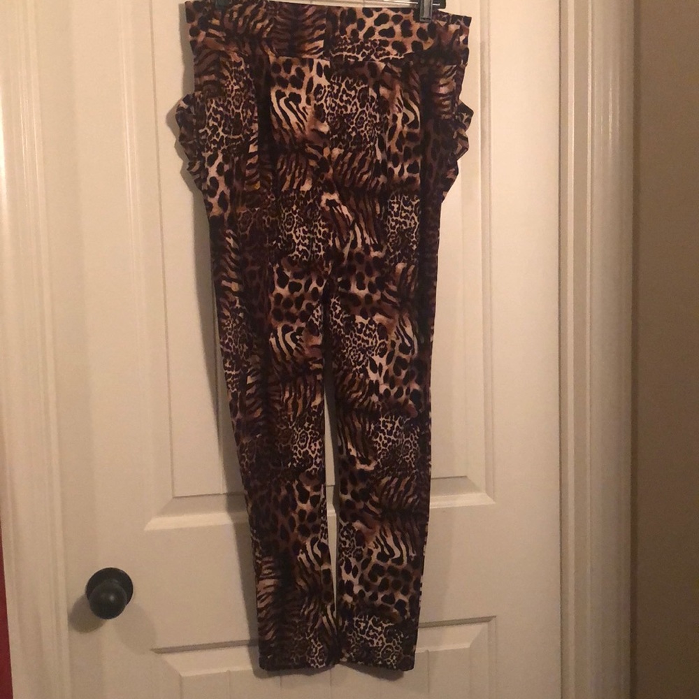 Sexy animal printed pants